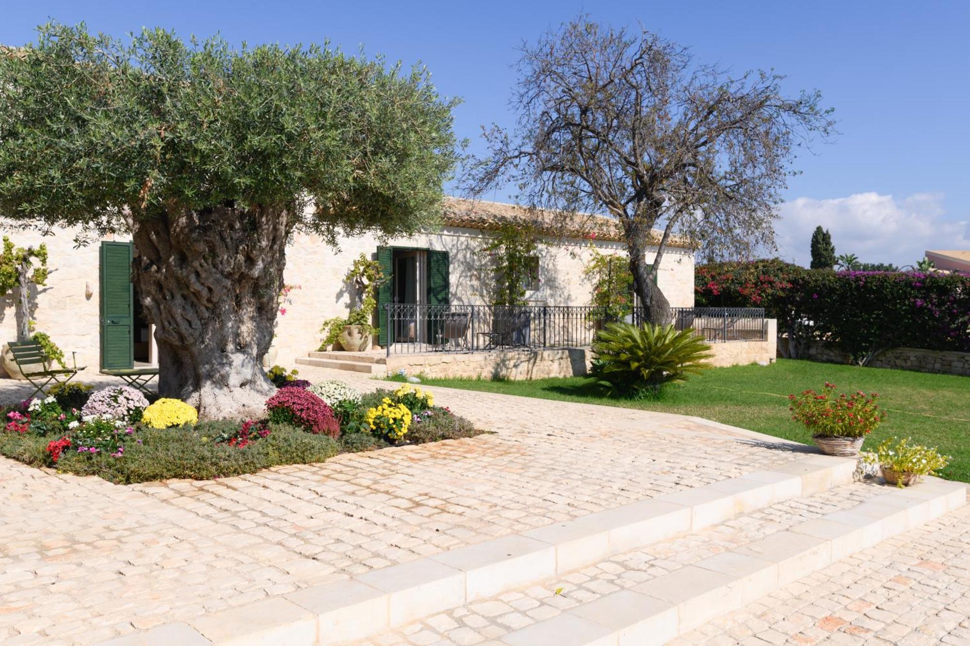 Poggio Leano Boutique Hotel Donnalucata  Extérieur photo
